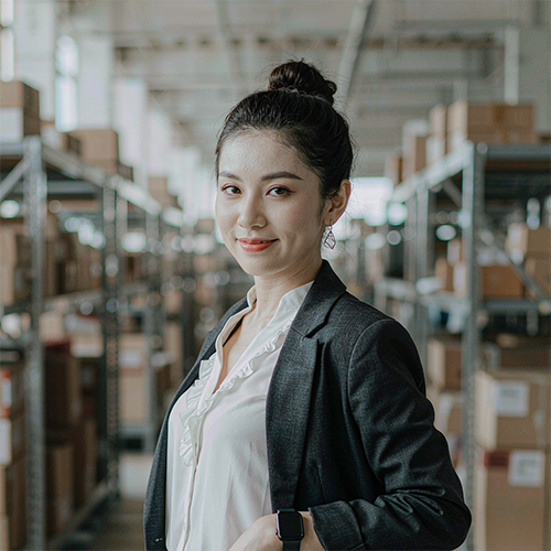 Amy Liu — Supply Chain Manager